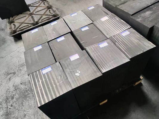 Materiais de grafite de alta pureza utilizados para cristais e rolos de grafite